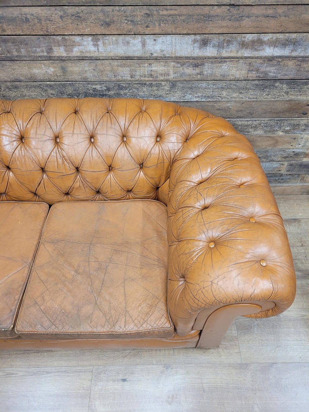 Chesterfield Sofa Tan Leather Buttoned Vintage Distressed Three Seat