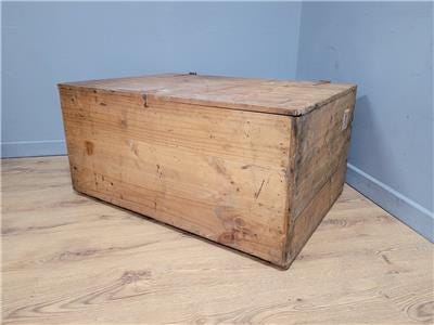Pine Storage Chest Wooden Blanket Box Rustic Trunk Large Ottoman Vintage