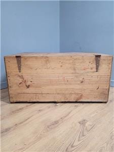 Pine Storage Chest Wooden Blanket Box Rustic Trunk Large Ottoman Vintage