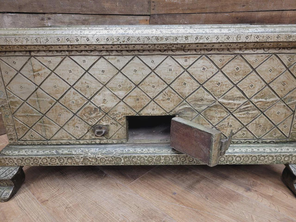 Indian Brass Clad Dowry Chest Coffee Table Storage Trunk
