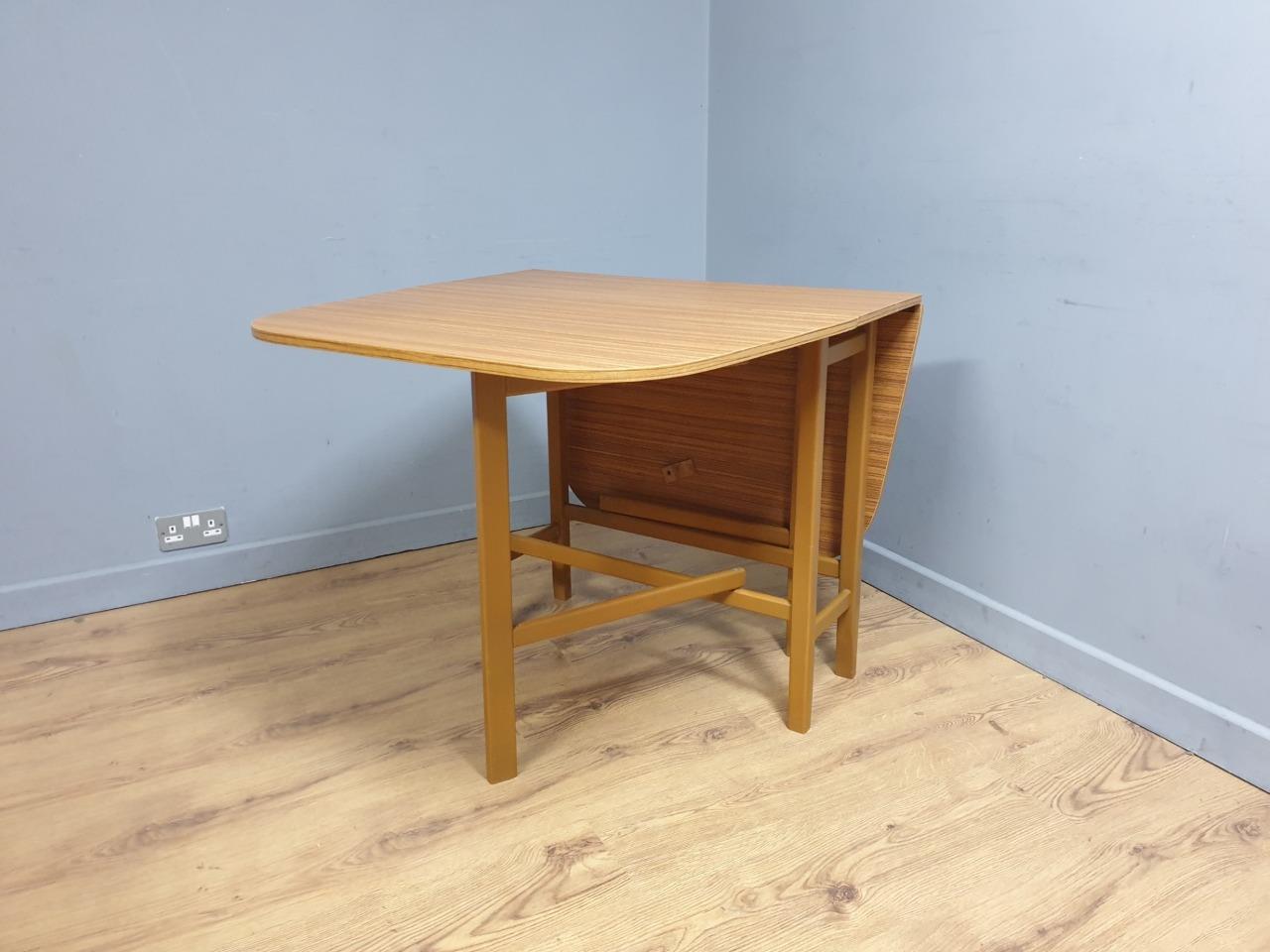 Teak Style Formica Gateleg Dining Table Oval Vintage Drop Leaf MCM Table
