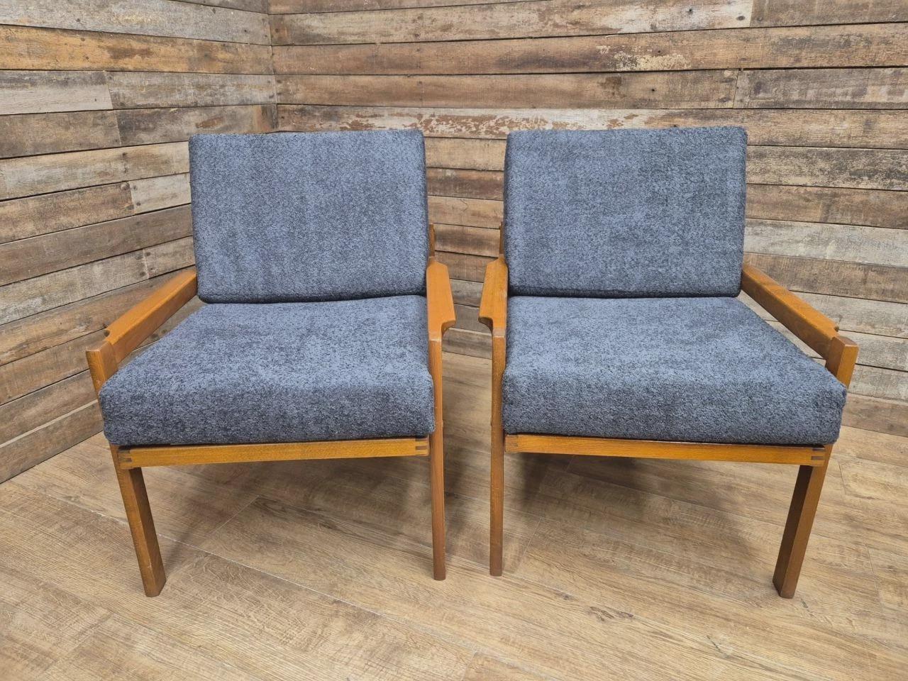 Pair Centa Teak Lounge Chairs Mid Century Danish Armchairs MCM Classic Style