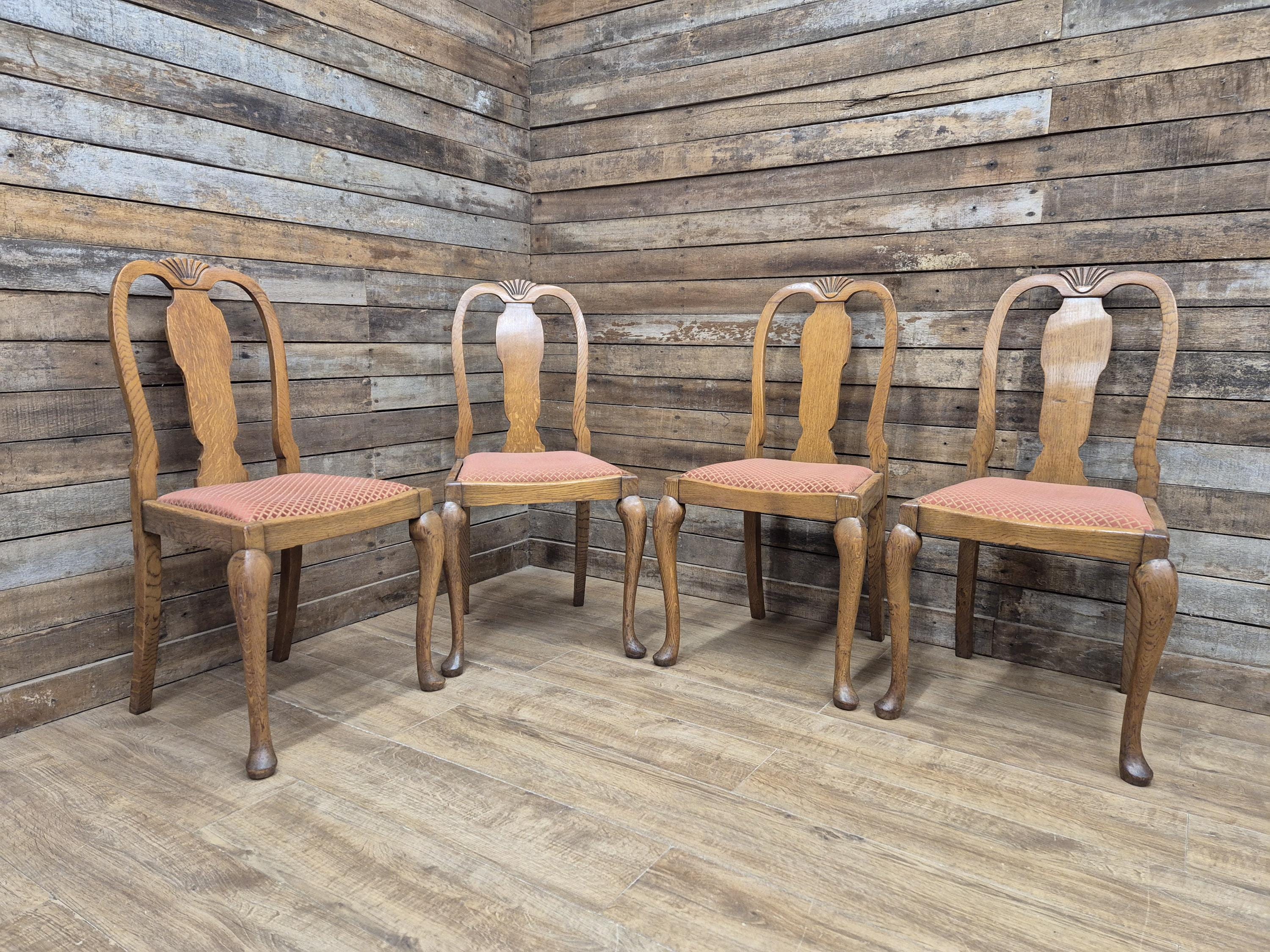 Four Oak Dining Chairs Queen Anne Shell Backs Vintage