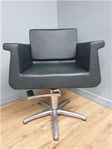 REM UK barber chair black vinyl alloy retro hydraulic swivel salon