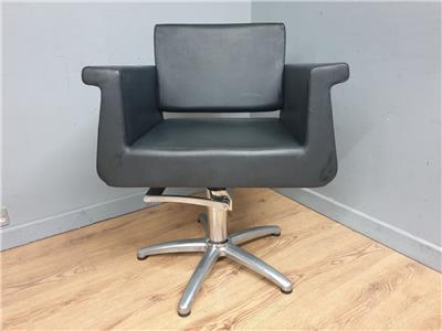 REM UK barber chair black vinyl alloy retro hydraulic swivel salon