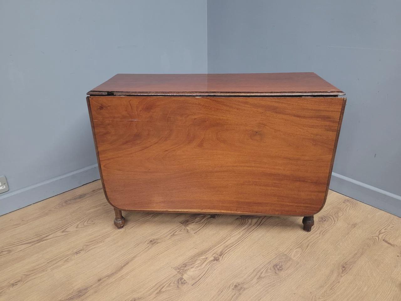 Antique Mahogany Drop Leaf Dining Table Late Victorian Turned Legs