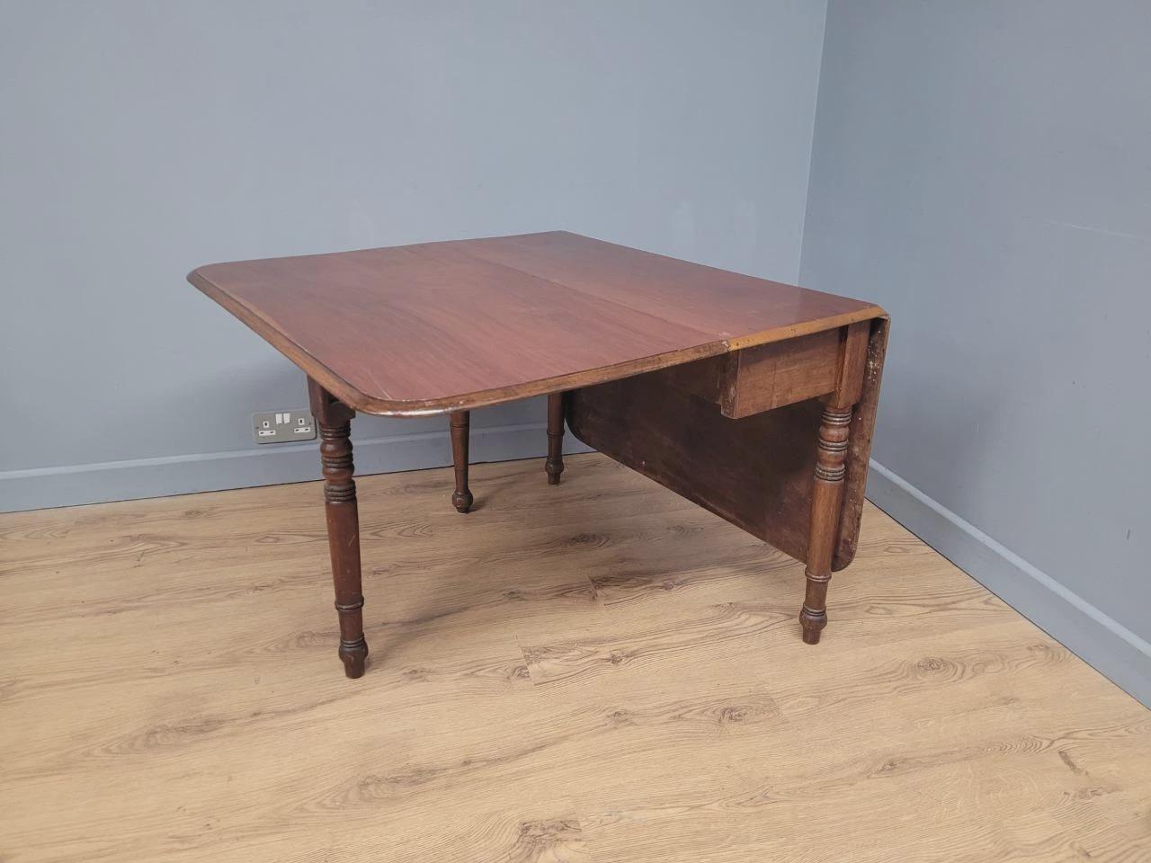 Antique Mahogany Drop Leaf Dining Table Late Victorian Turned Legs