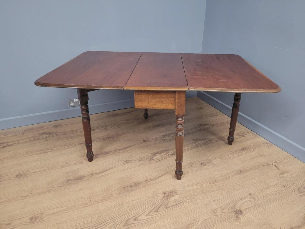 Antique Mahogany Drop Leaf Dining Table Late Victorian Turned Legs
