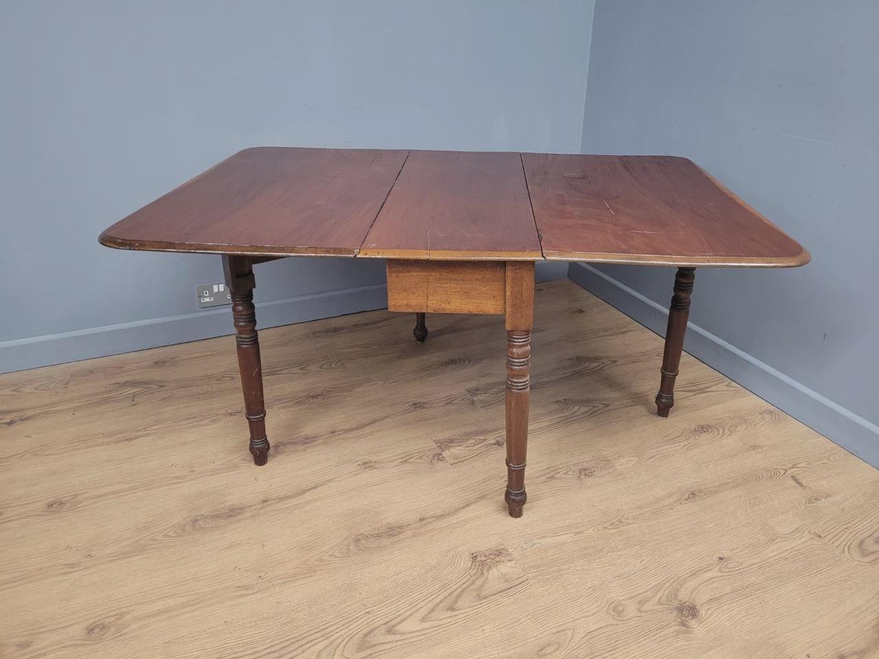 Antique Mahogany Drop Leaf Dining Table Late Victorian Turned Legs