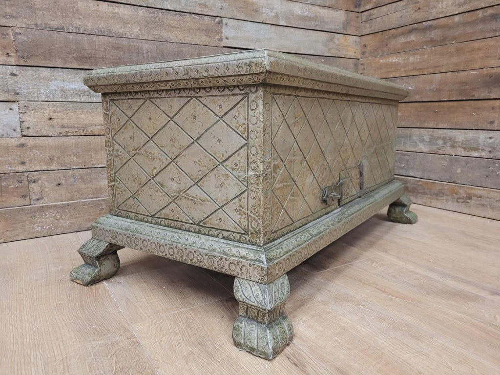 Indian Brass Clad Dowry Chest Coffee Table Storage Trunk