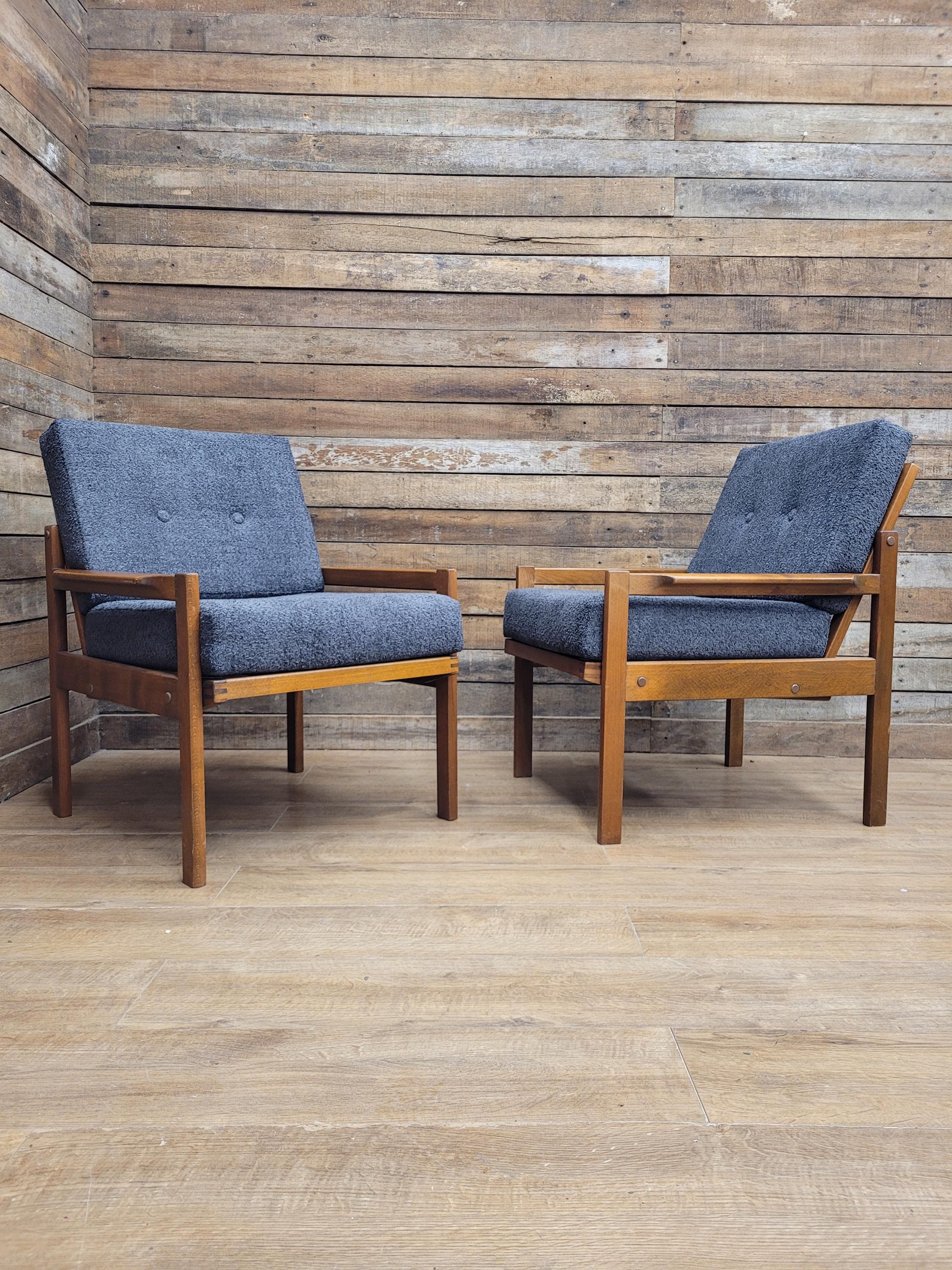 Pair Centa Teak Lounge Chairs Mid Century Danish Armchairs MCM Classic Style