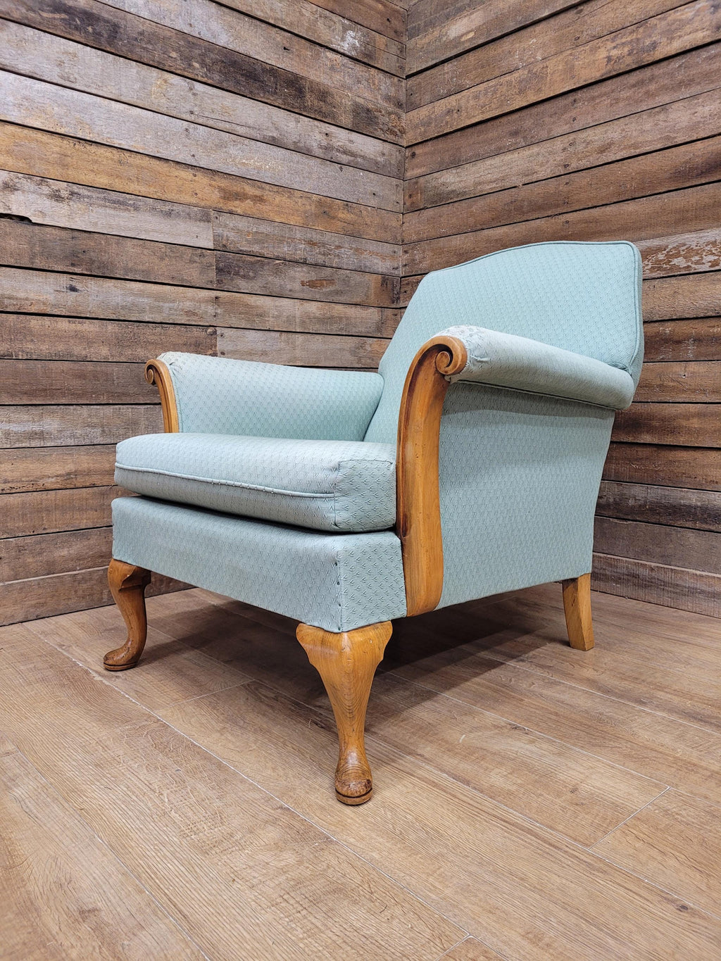 Criterion Cord Upholstered Armchair Queen Anne Lounge Chair Vintage Armchair
