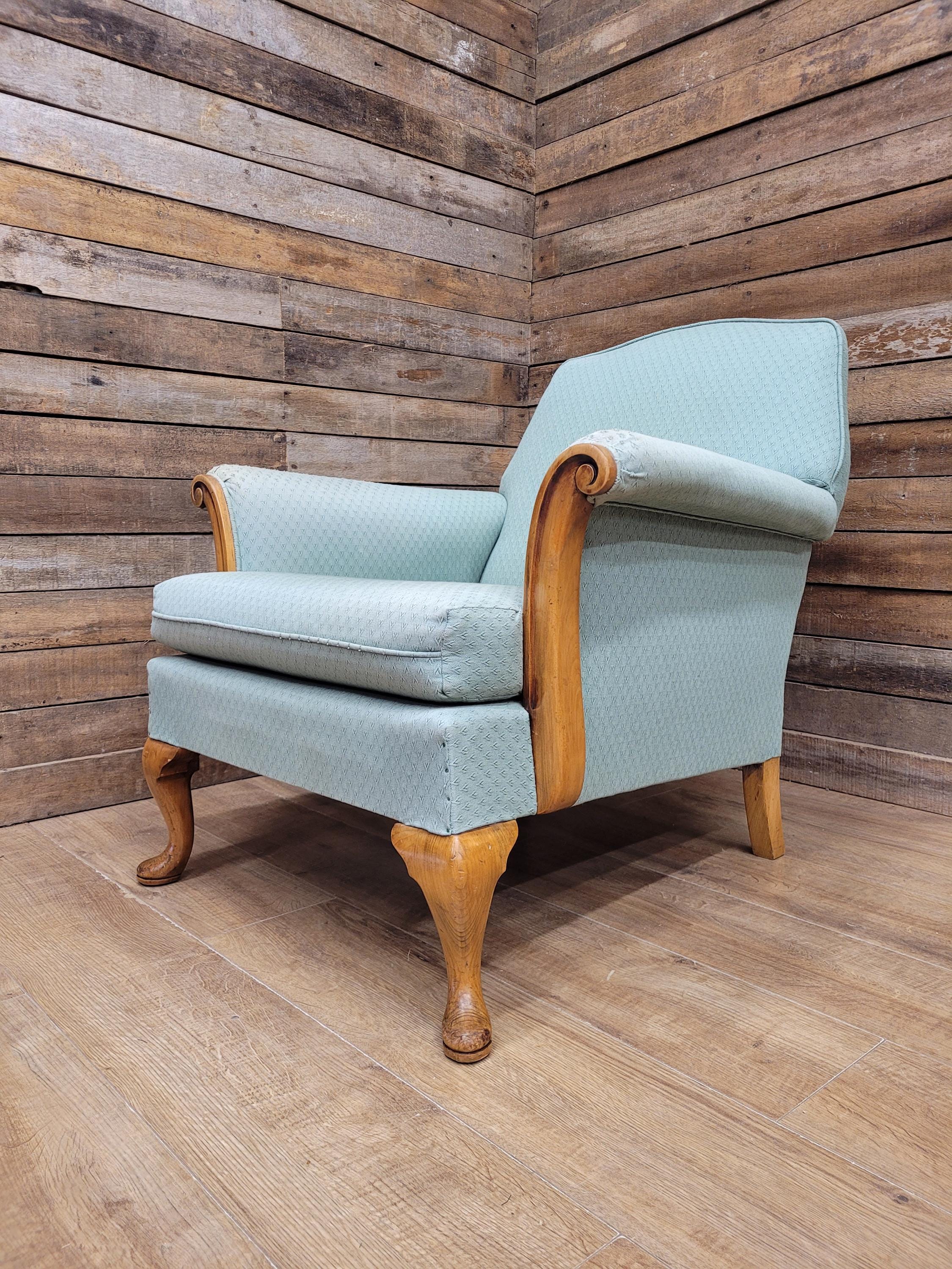 Criterion Cord Upholstered Armchair Queen Anne Lounge Chair Vintage Armchair
