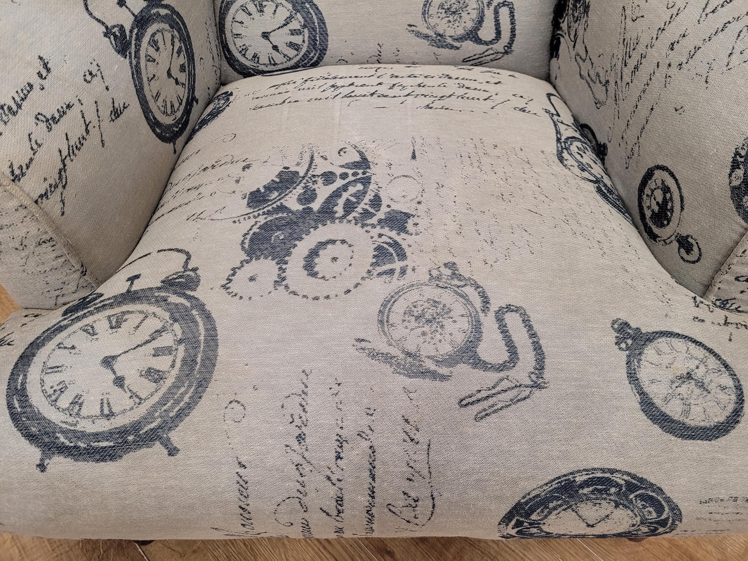 Tub Chair Upholstered Armchair Occasional Chair Clock Print Lounge Seat