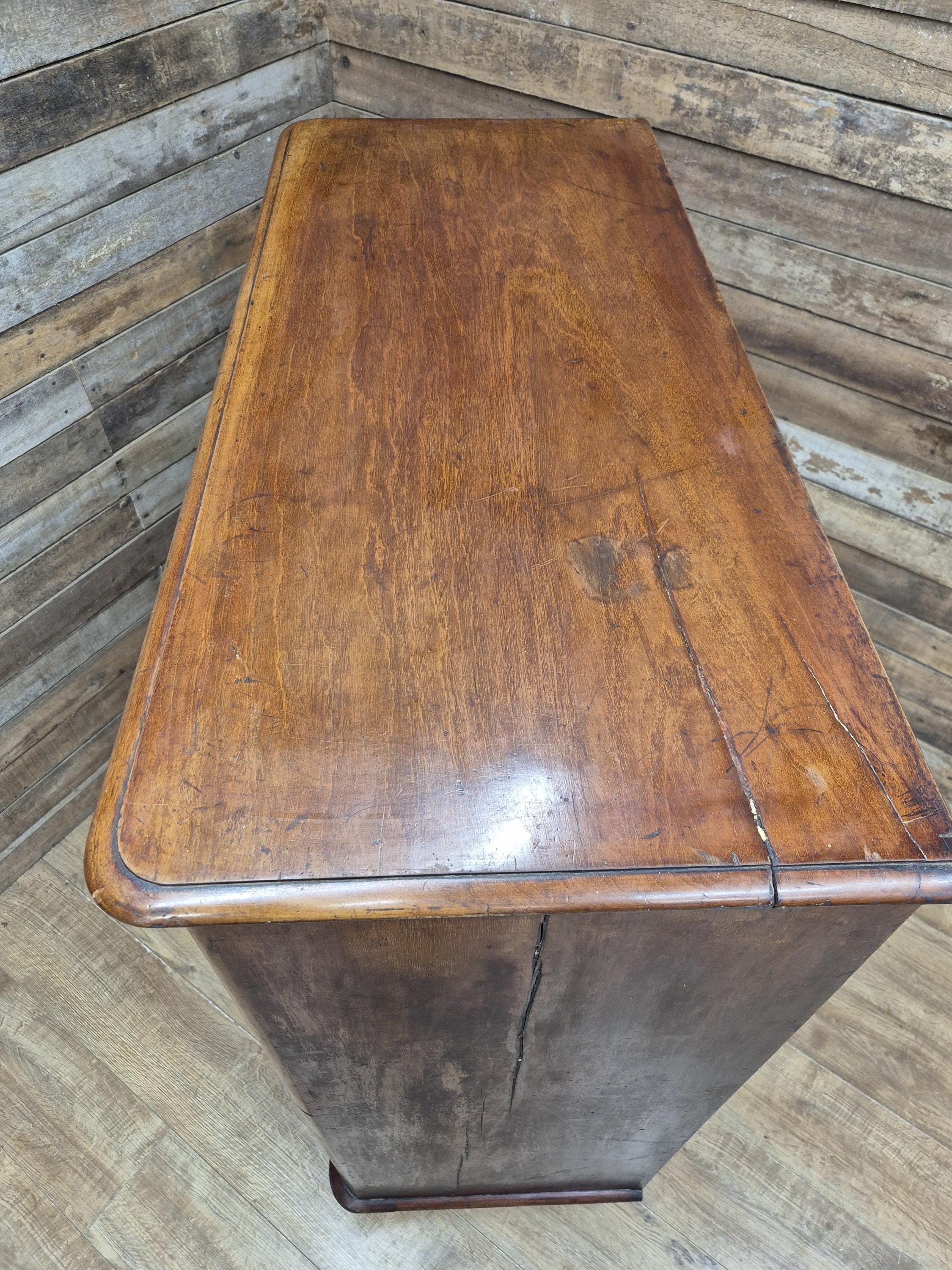 Victorian Mahogany Chest Of Drawers Two Over Four Tallboy