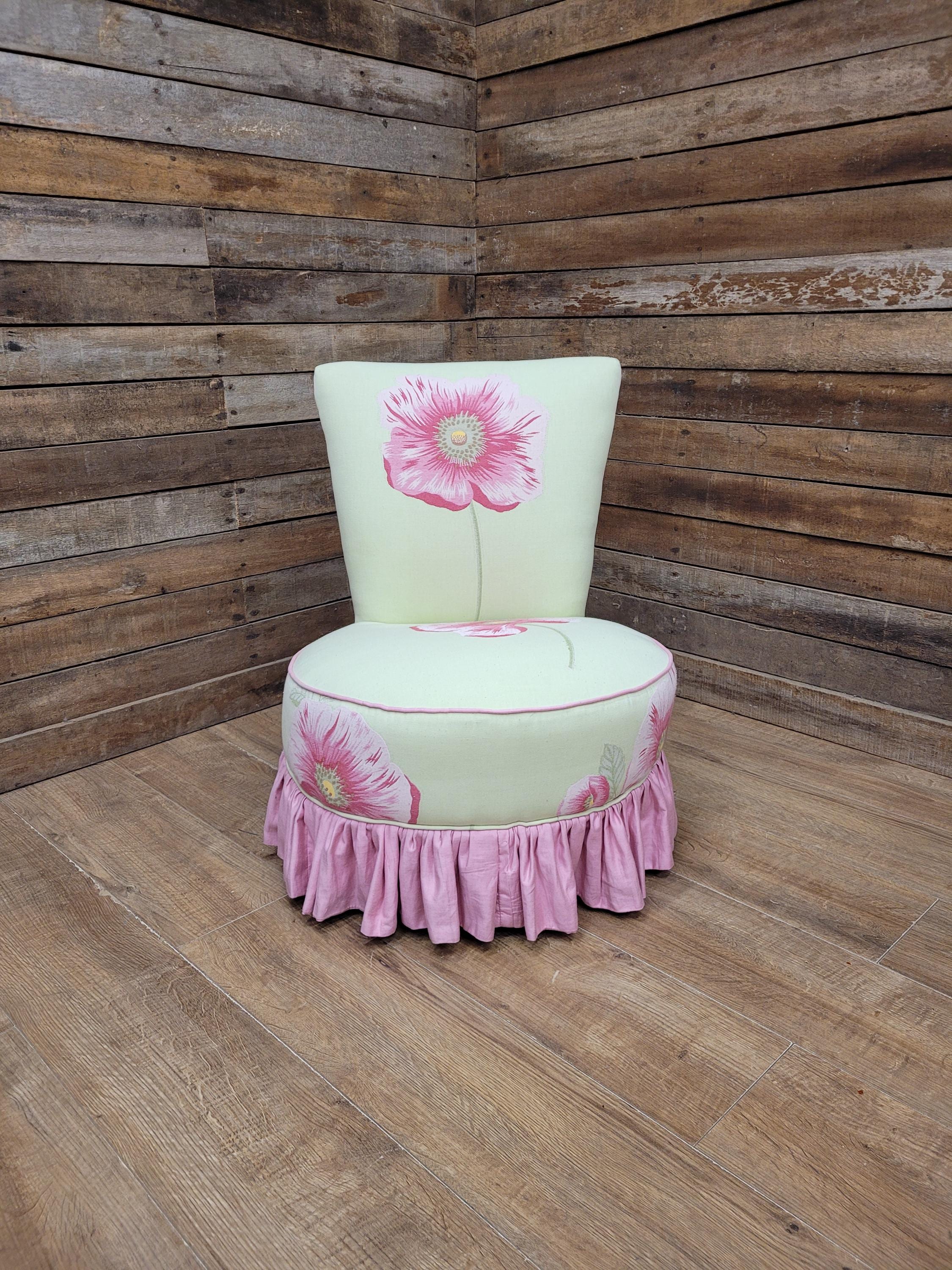 Floral Upholstered Slipper Chair Vintage Style Ruffled Accent Seat