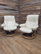 Pair Ekornes Stressless Mayfair Leather Recliners Classic Swivel Armchairs Cream