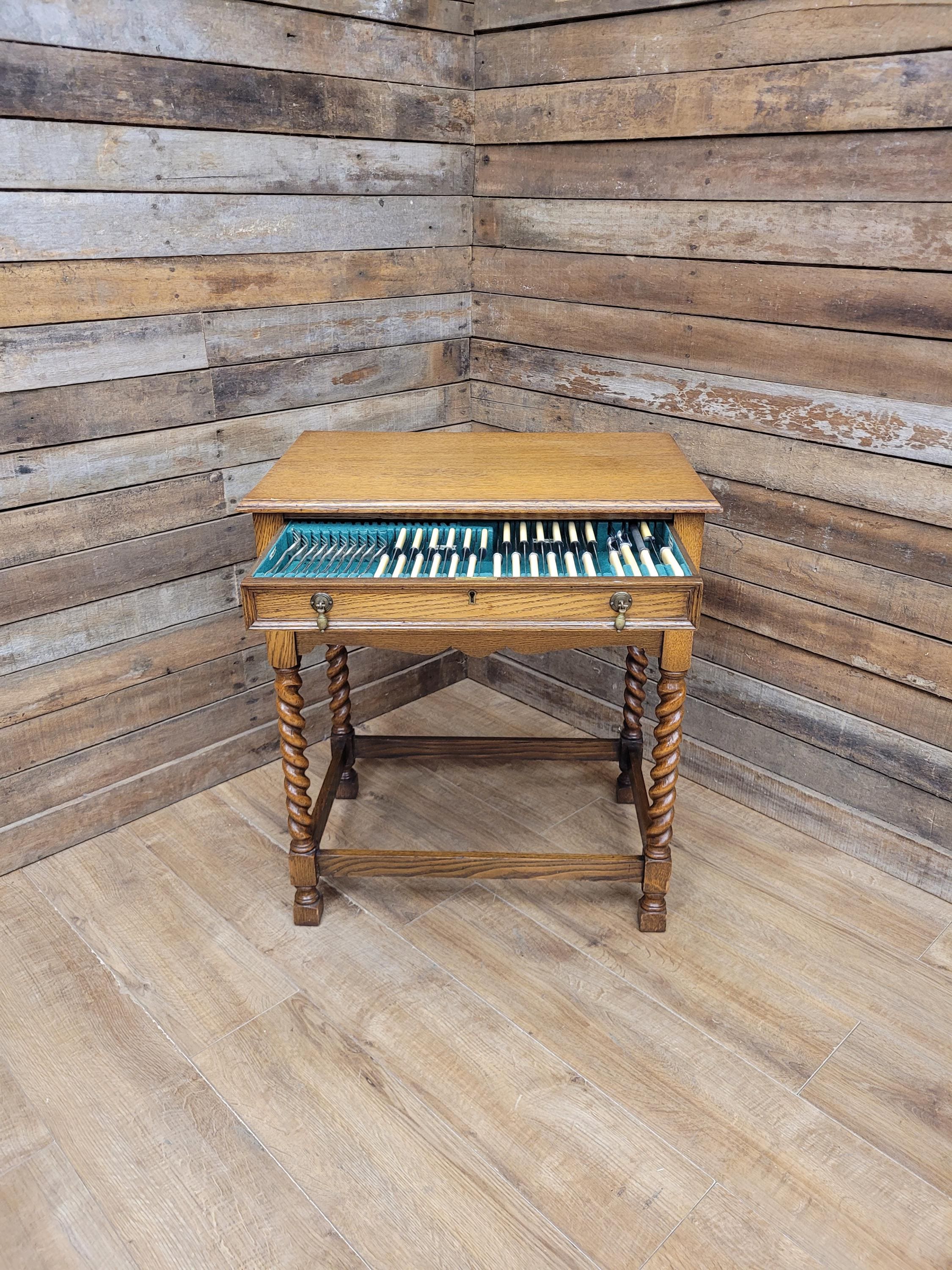 Walker Hall Oak Edwardian Canteen Cutlery Table Barley Twist Cabinet Edwardian