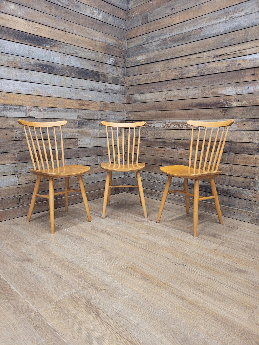 Three Blonde Windsor Dining Chairs Vintage Spindle Back Mid Century Modern