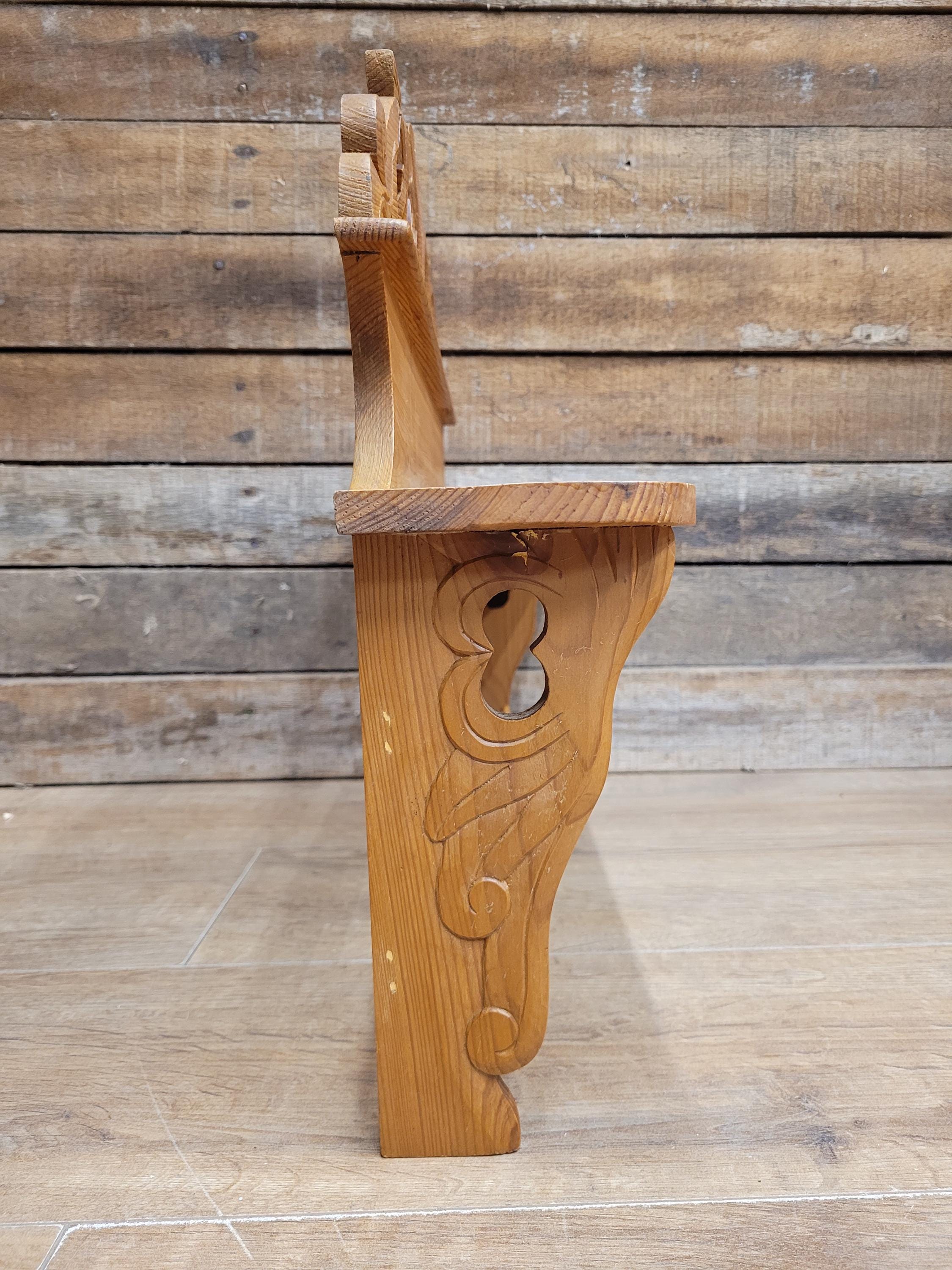 Pine Wall Shelf Carved Decorative Coat Rack With Four Peg Hooks