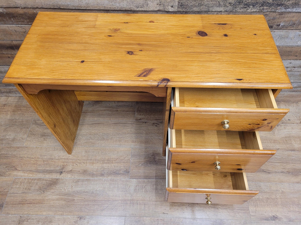 Pine Pedestal Desk Traditional Three Drawer Writing Table