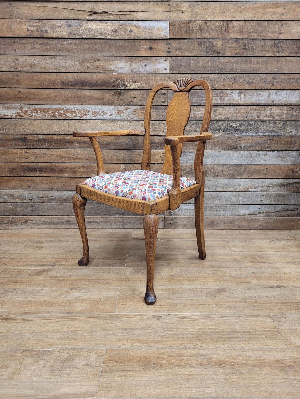 Edwardian Oak Queen Anne Style Carver Armchair Shell Carved Back