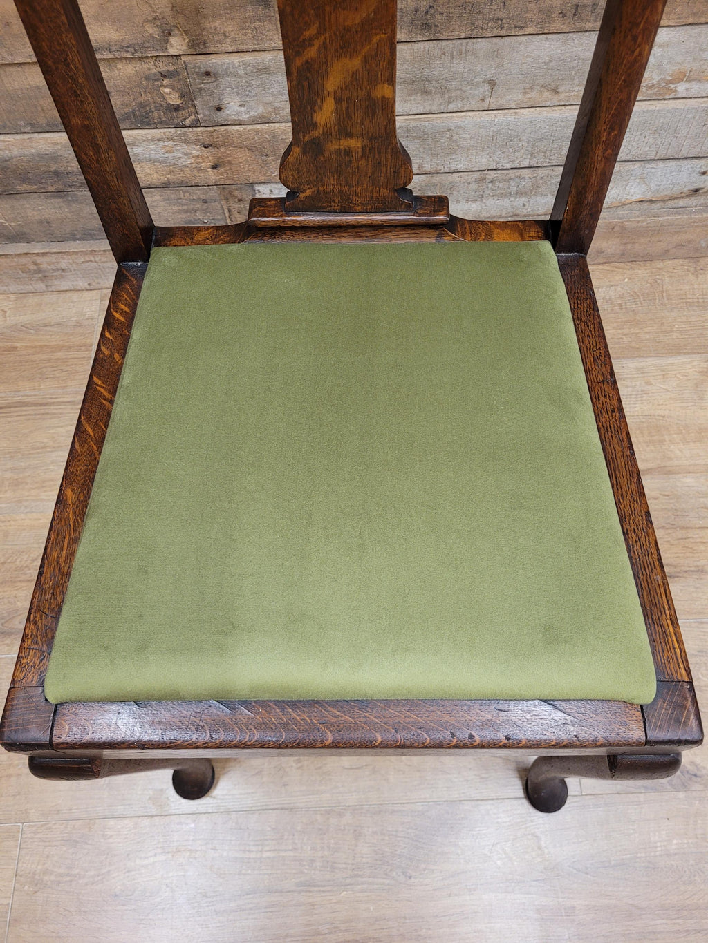 Pair Of Oak Queen Anne Style Dining Chairs Olive Velvet Seats