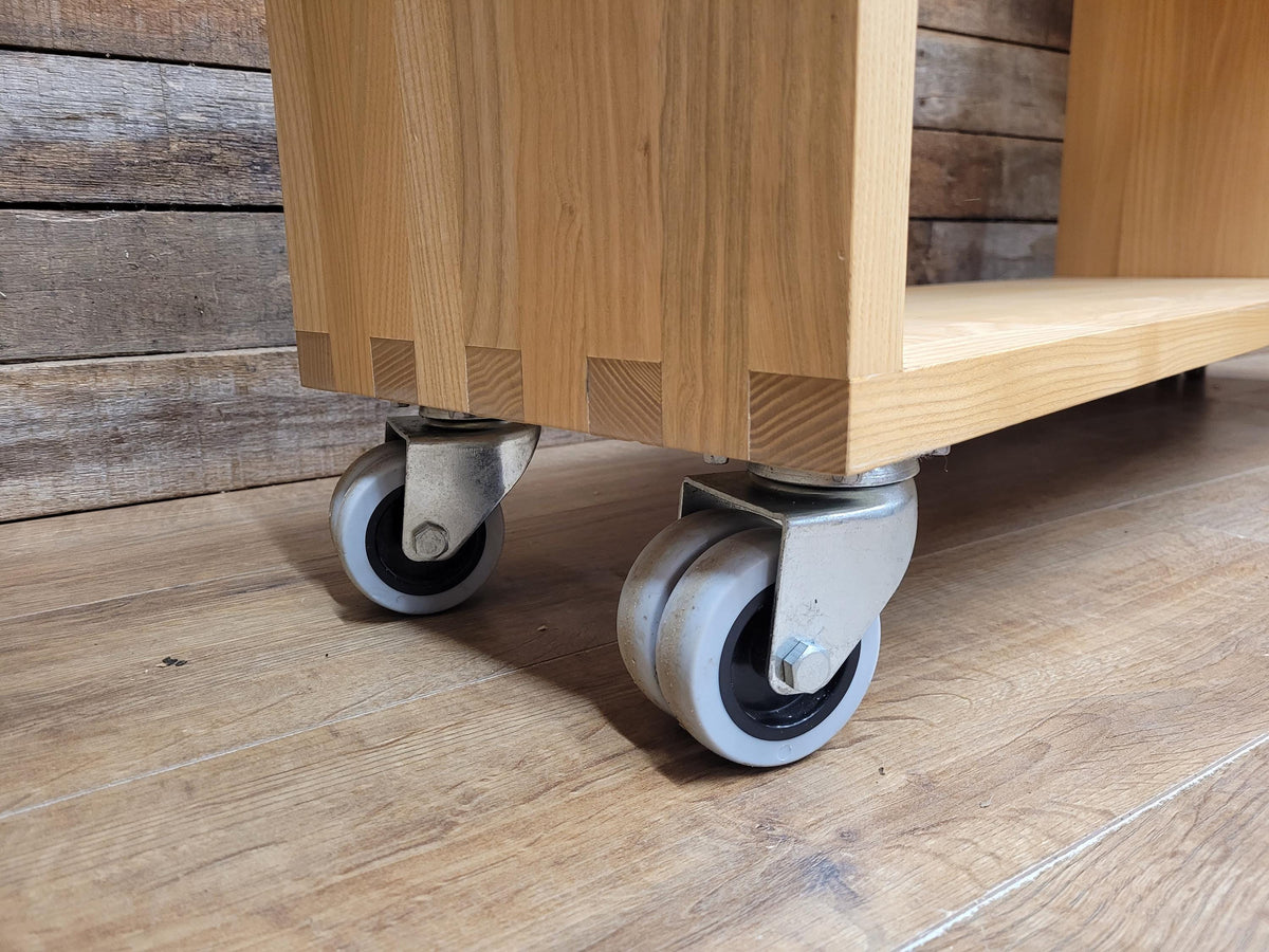 Solid Oak Finger Joint Media Unit TV Stand Industrial Castors