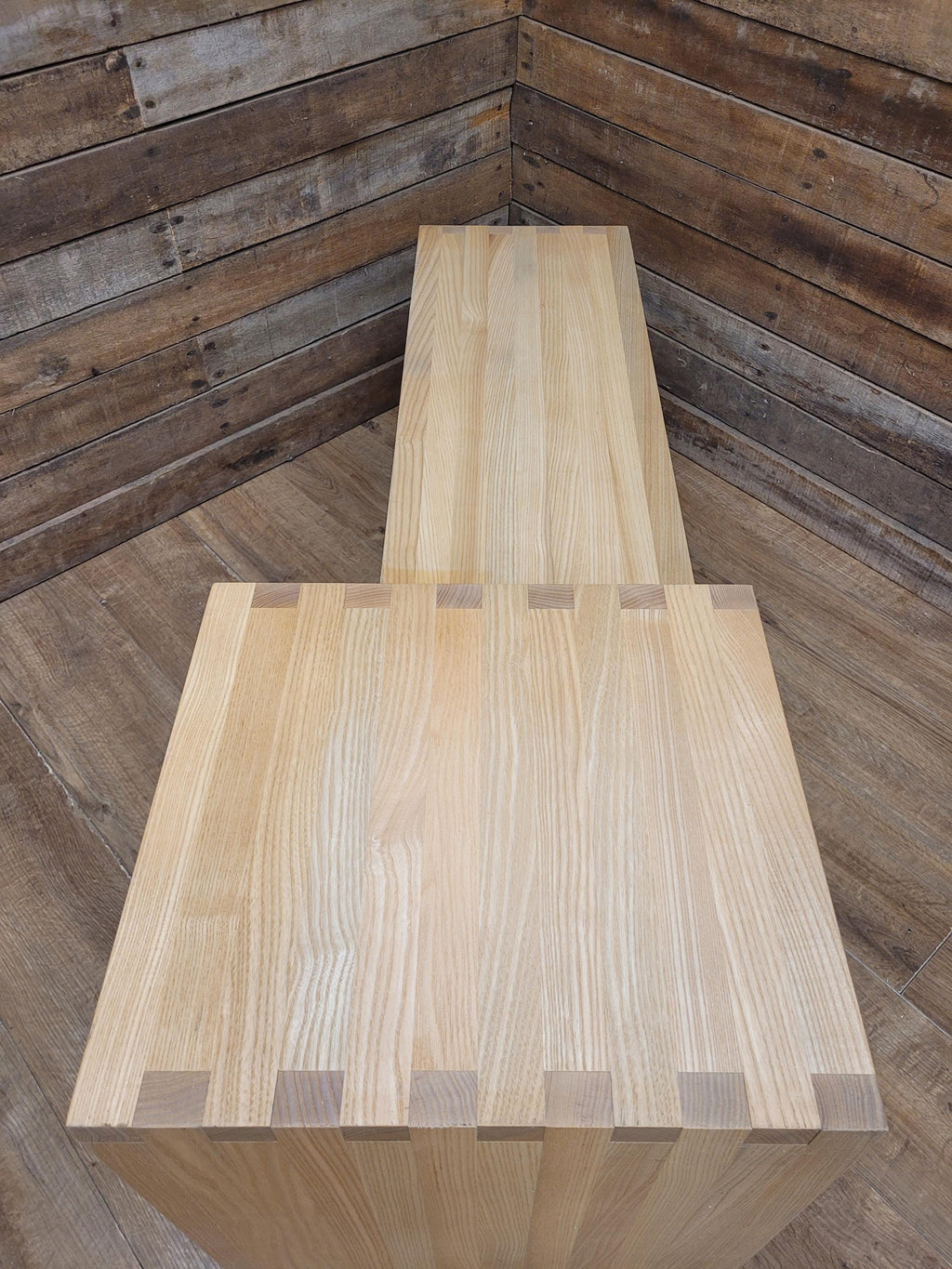 Solid Oak Finger Joint Media Unit TV Stand Industrial Castors