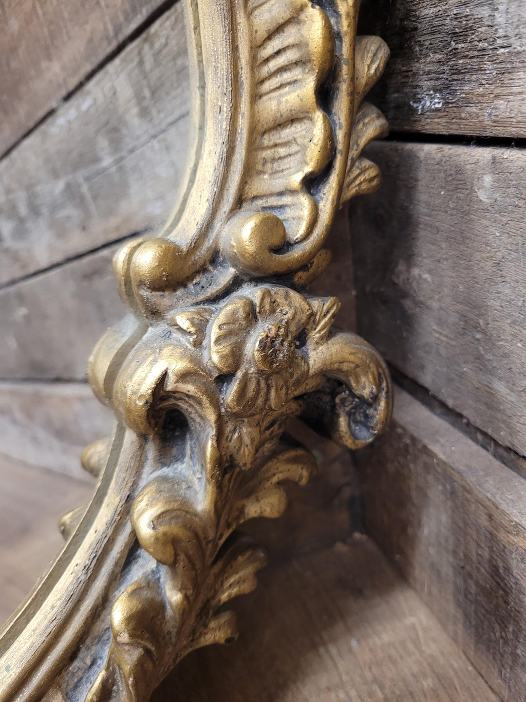 Oval Wall Mirror Gold Plaster Rococo Style Ornate Floral Frame