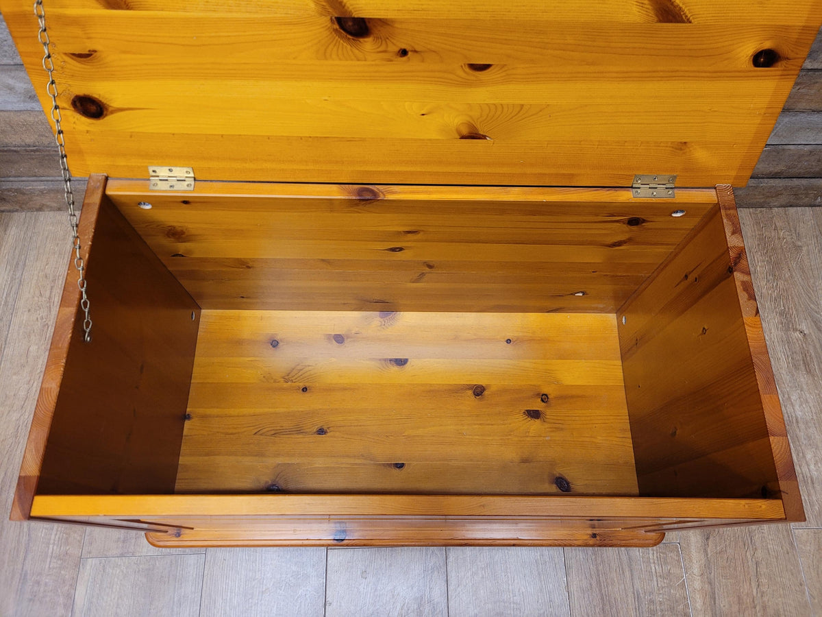Pine Blanket Box Storage Chest Country Style Panelled Front Bun Feet