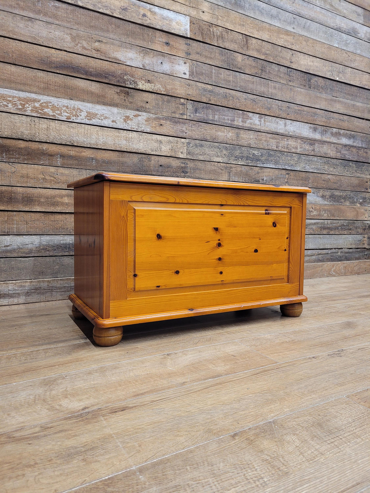 Pine Blanket Box Storage Chest Country Style Panelled Front Bun Feet