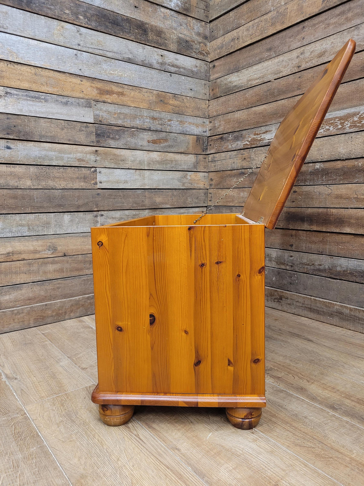 Pine Blanket Box Storage Chest Country Style Panelled Front Bun Feet