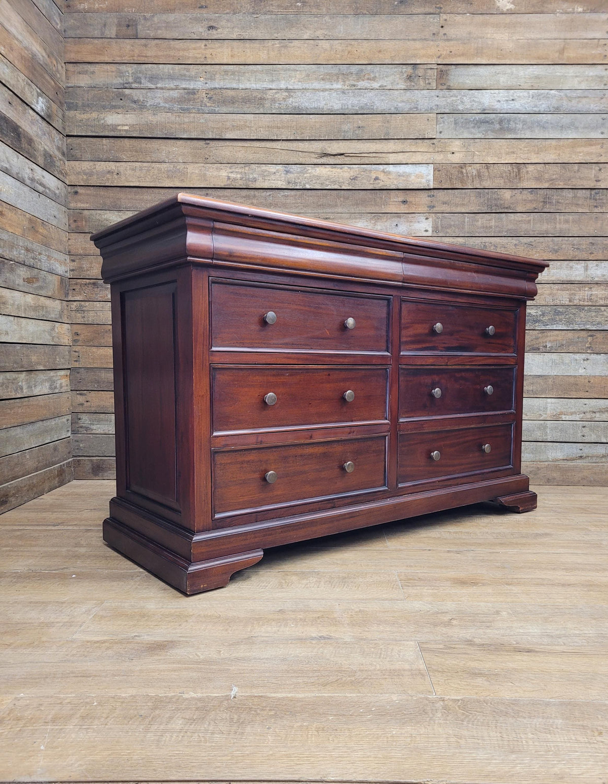 Solid Wood Chest Of Eight Drawers Georgian Style Hidden Storage
