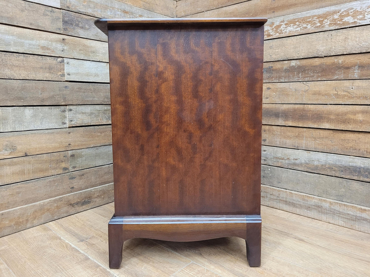Stag Minstrel Four Drawer Bedside Chest Vintage Mahogany John Sylvia Reid