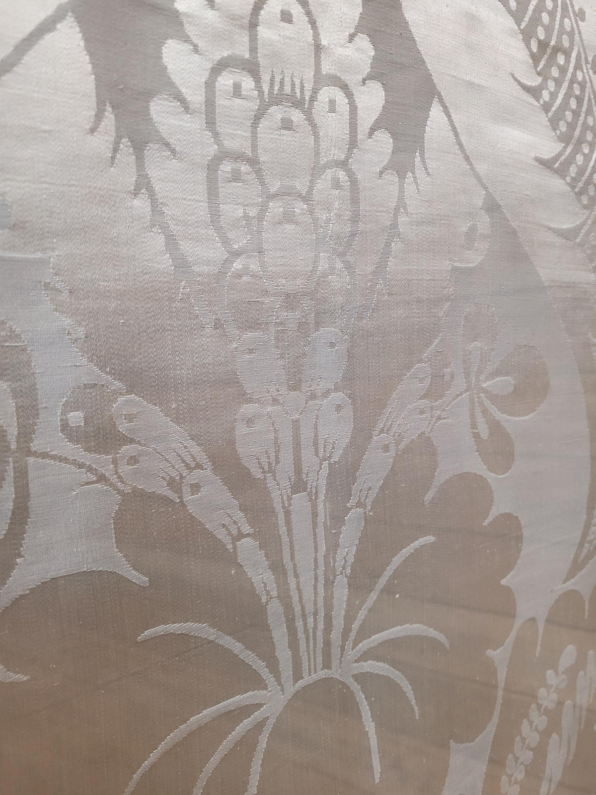 Victorian Mahogany Fire Screen Antique Silk Damask Panel Fireplace Guard