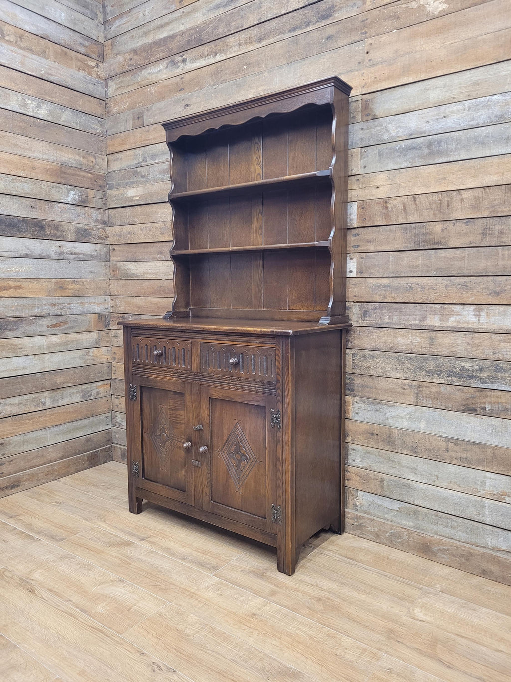 Jaycee Oak Welsh Dresser Vintage Carved Kitchen Display Cabinet Cupboard