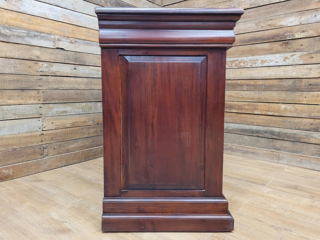 Solid Wood Chest Of Eight Drawers Georgian Style Hidden Storage