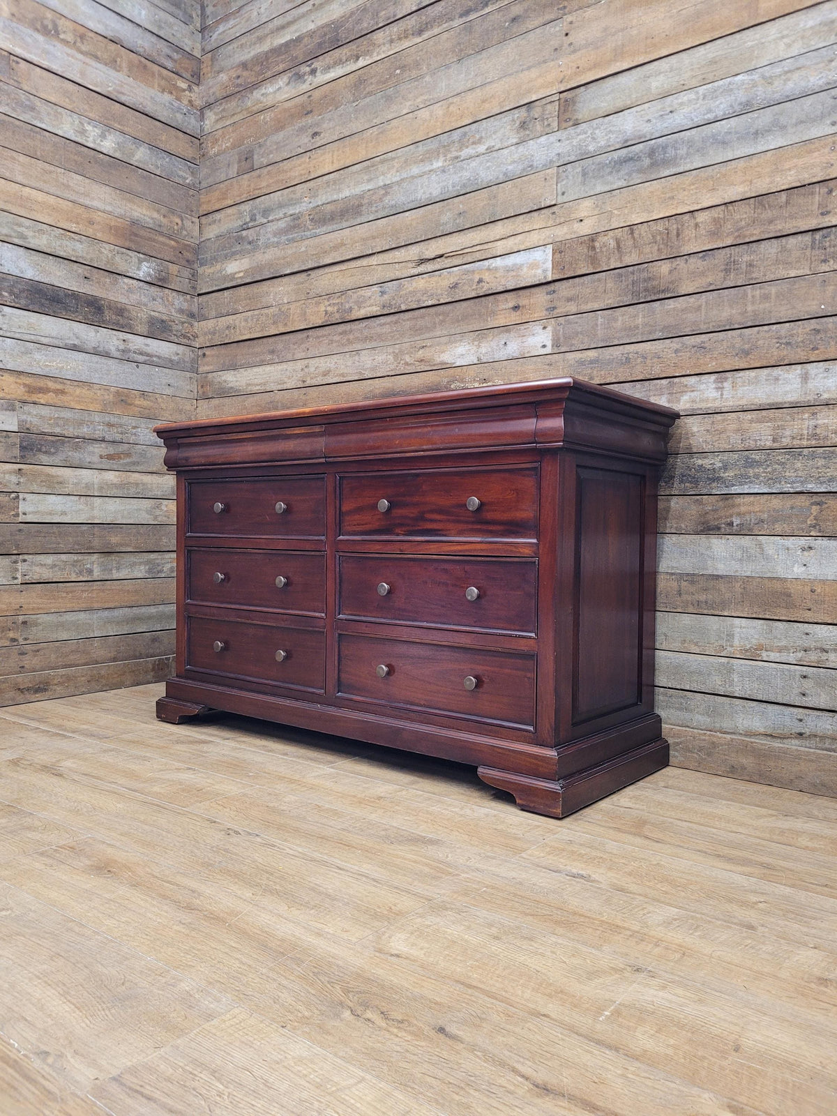 Solid Wood Chest Of Eight Drawers Georgian Style Hidden Storage